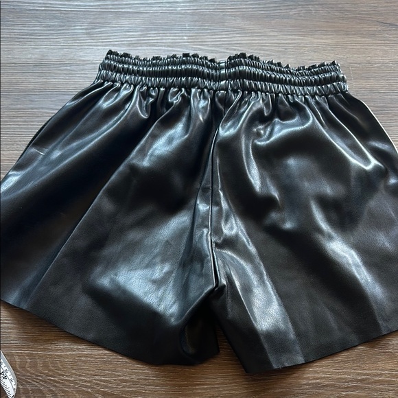 Black Faux Leather Women Shorts - Picture 6 of 7